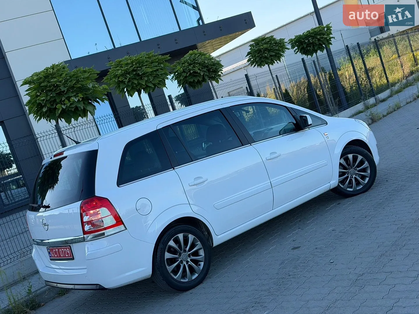 2010 Opel Zafira - мініатюра 33