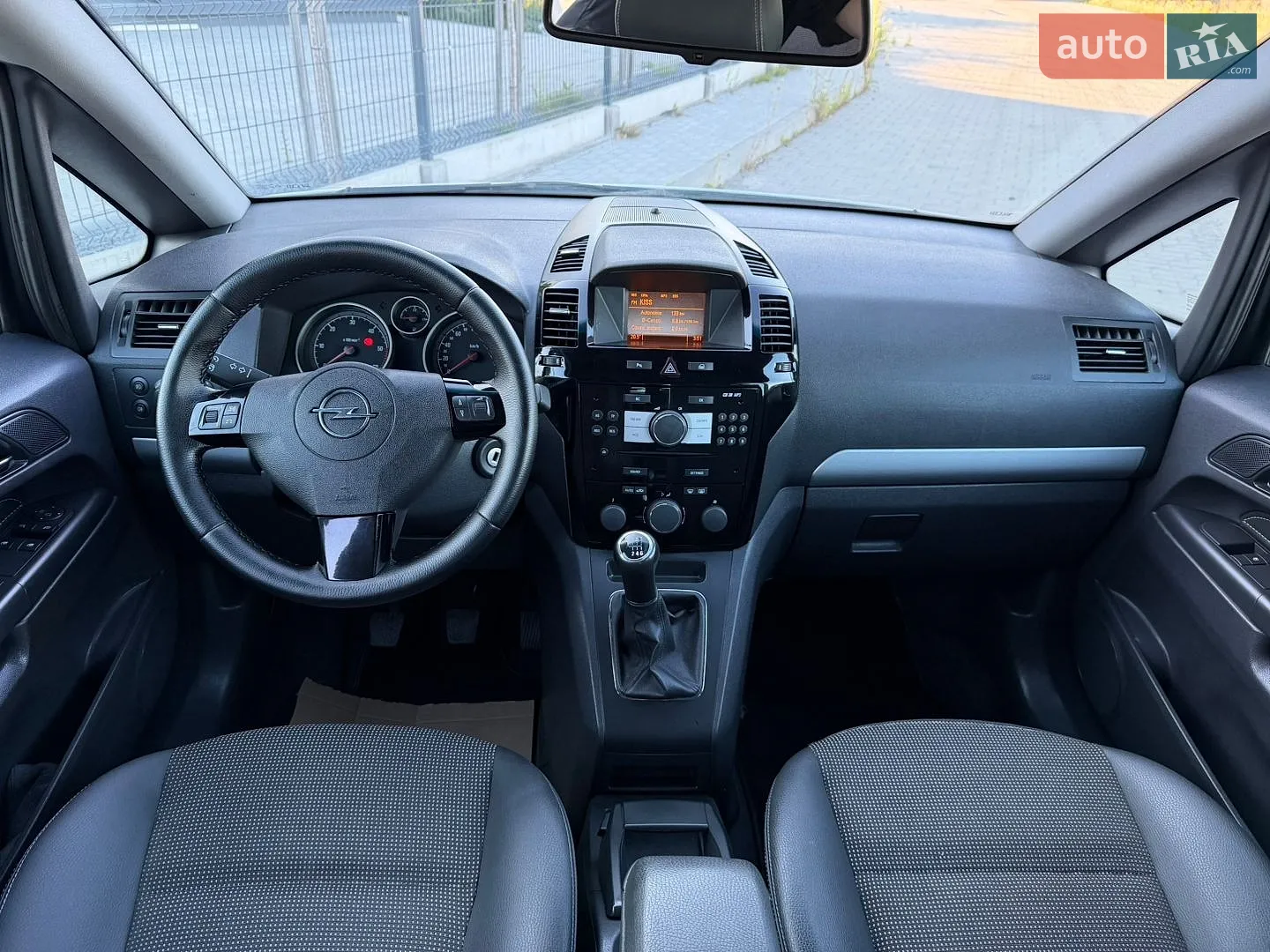 2010 Opel Zafira - мініатюра 47
