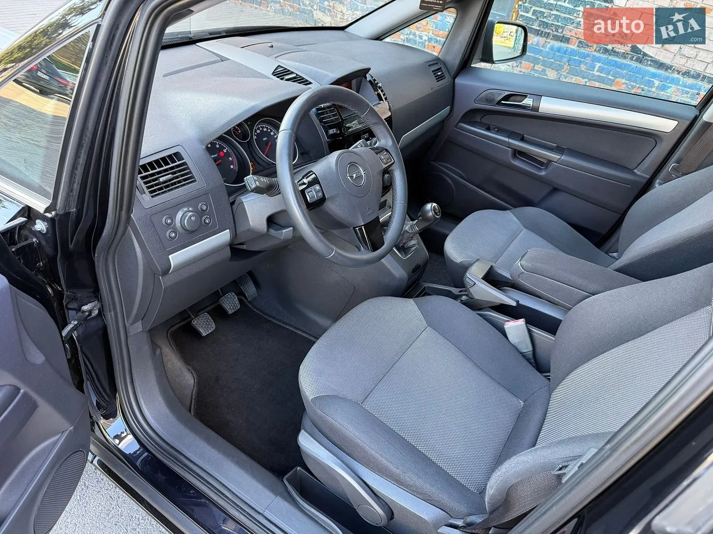 2011 Opel Zafira - мініатюра 11