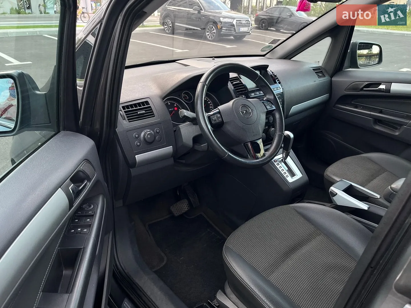 2010 Opel Zafira - мініатюра 9