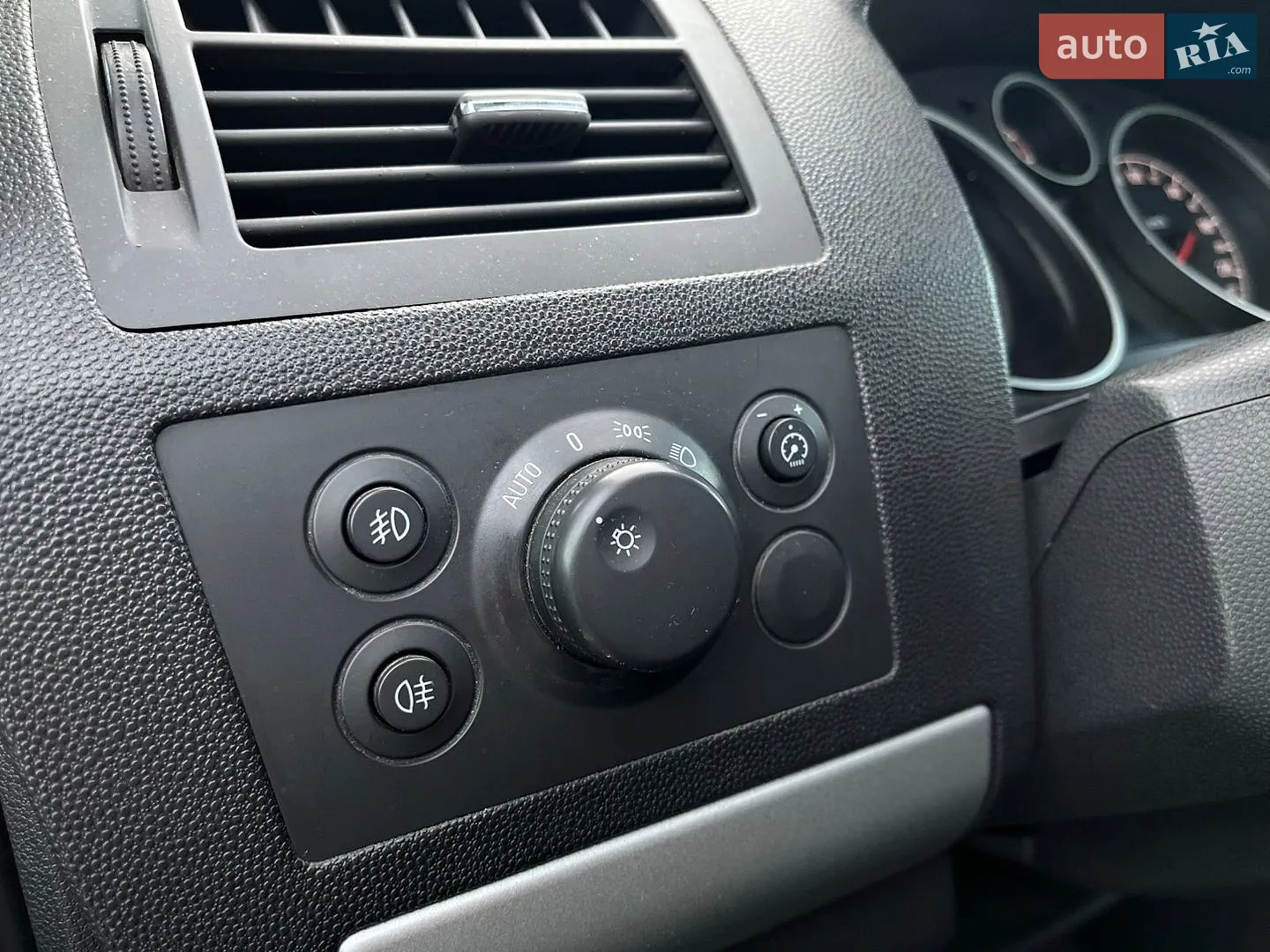 2010 Opel Zafira - мініатюра 11