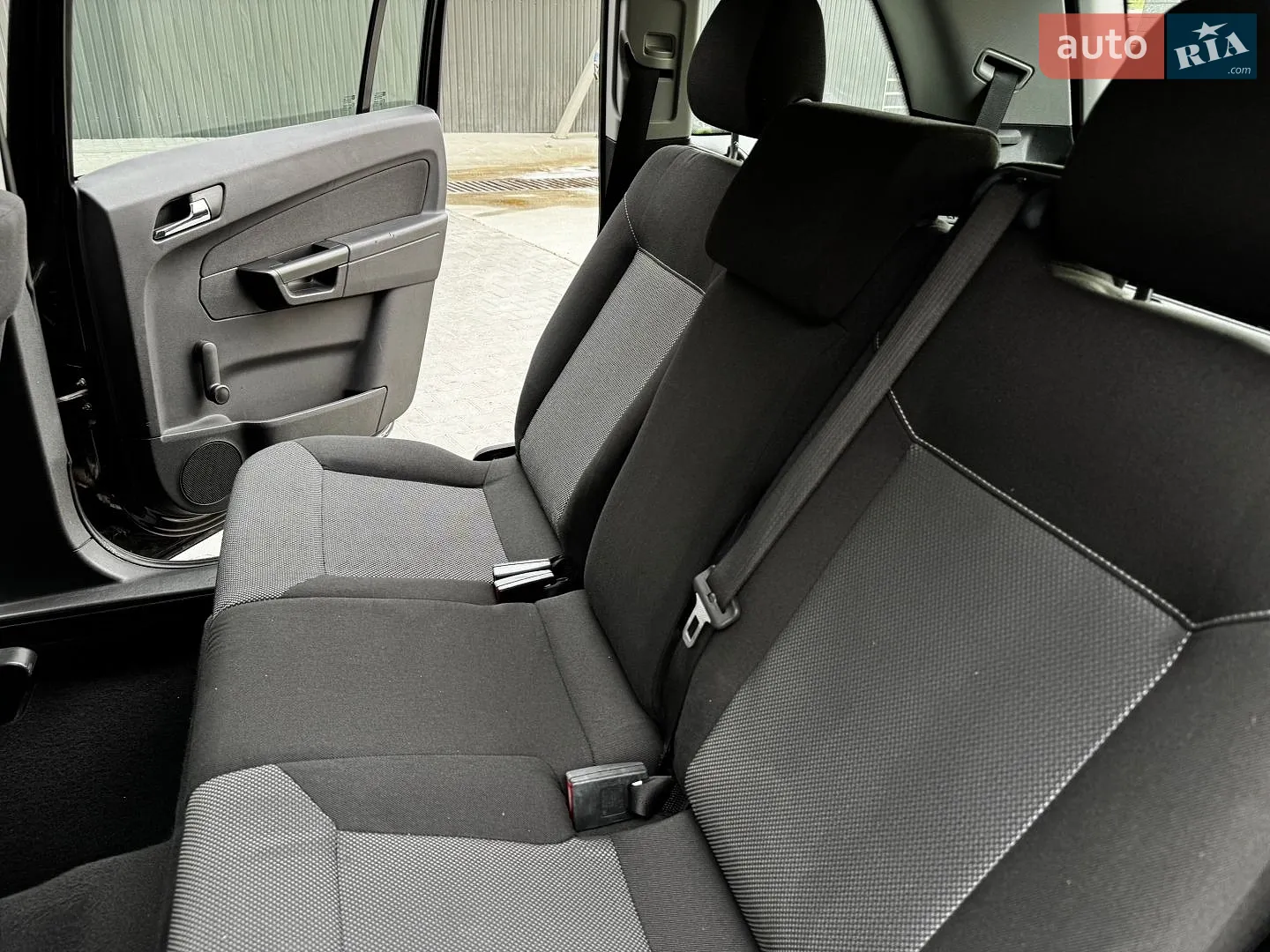 2010 Opel Zafira - мініатюра 65