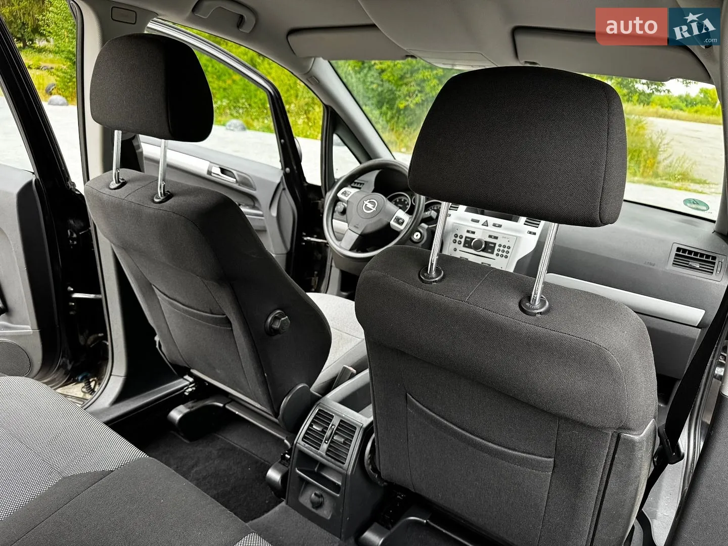 2010 Opel Zafira - мініатюра 74