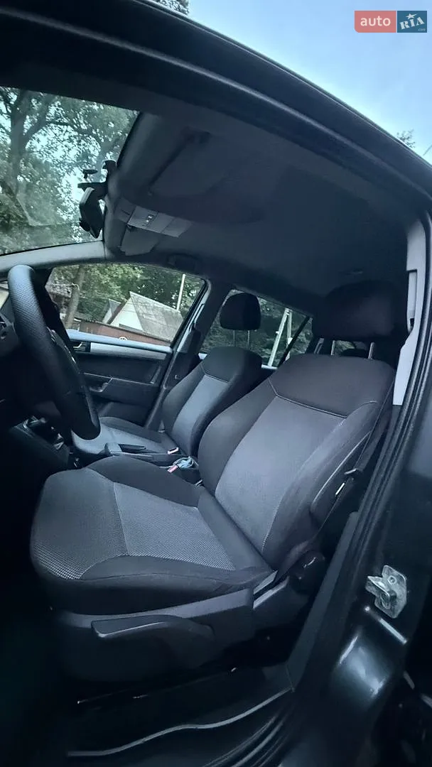 2010 Opel Zafira - мініатюра 28