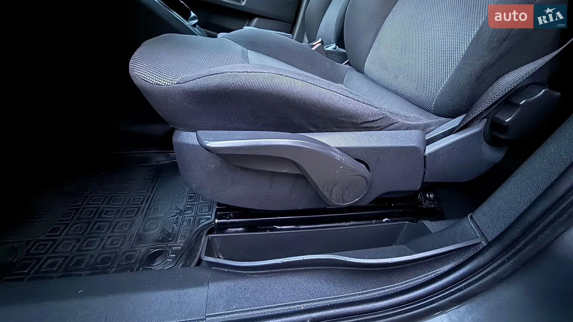 2010 Opel Zafira - мініатюра 29