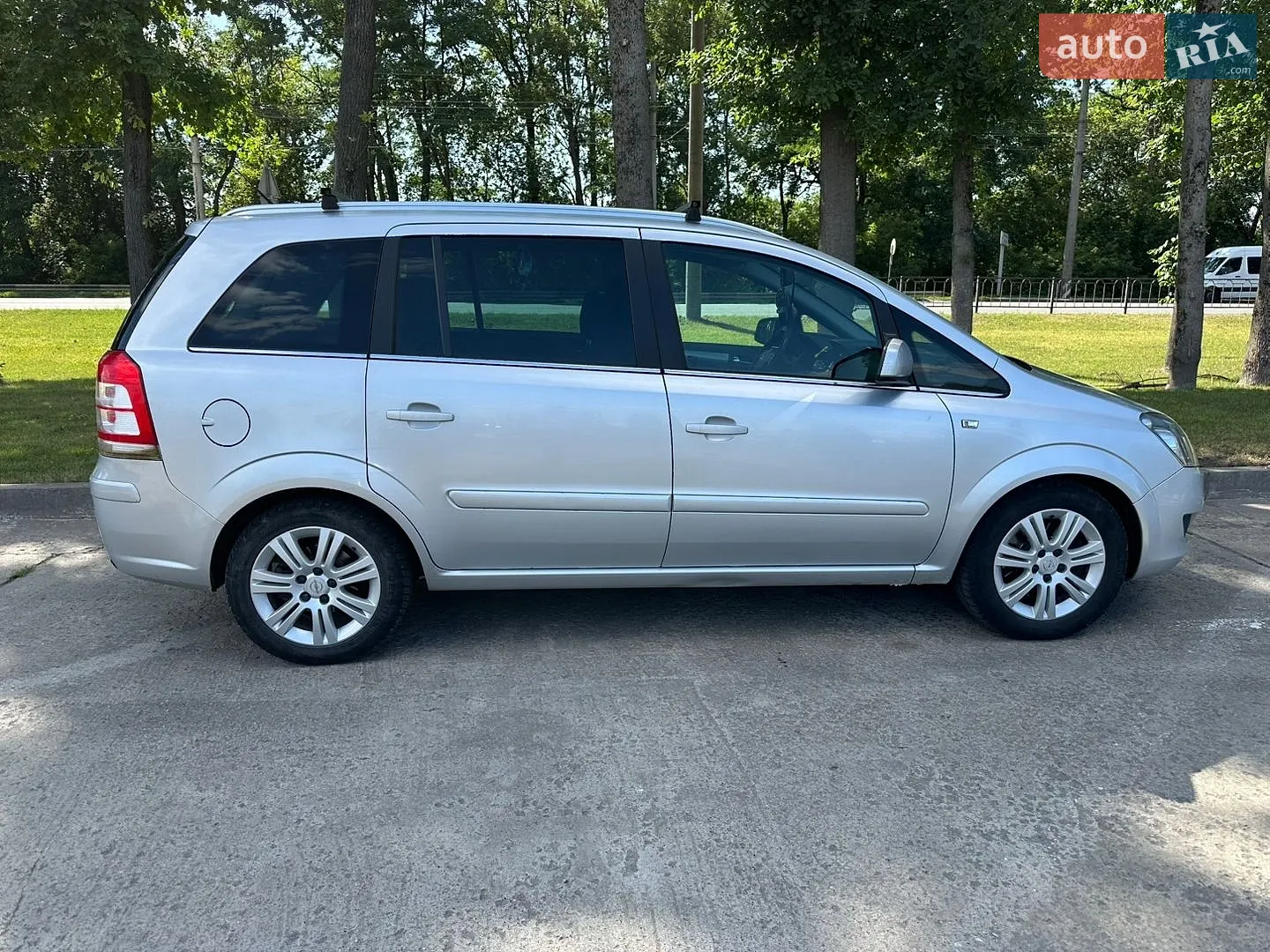 2011 Opel Zafira - мініатюра 14