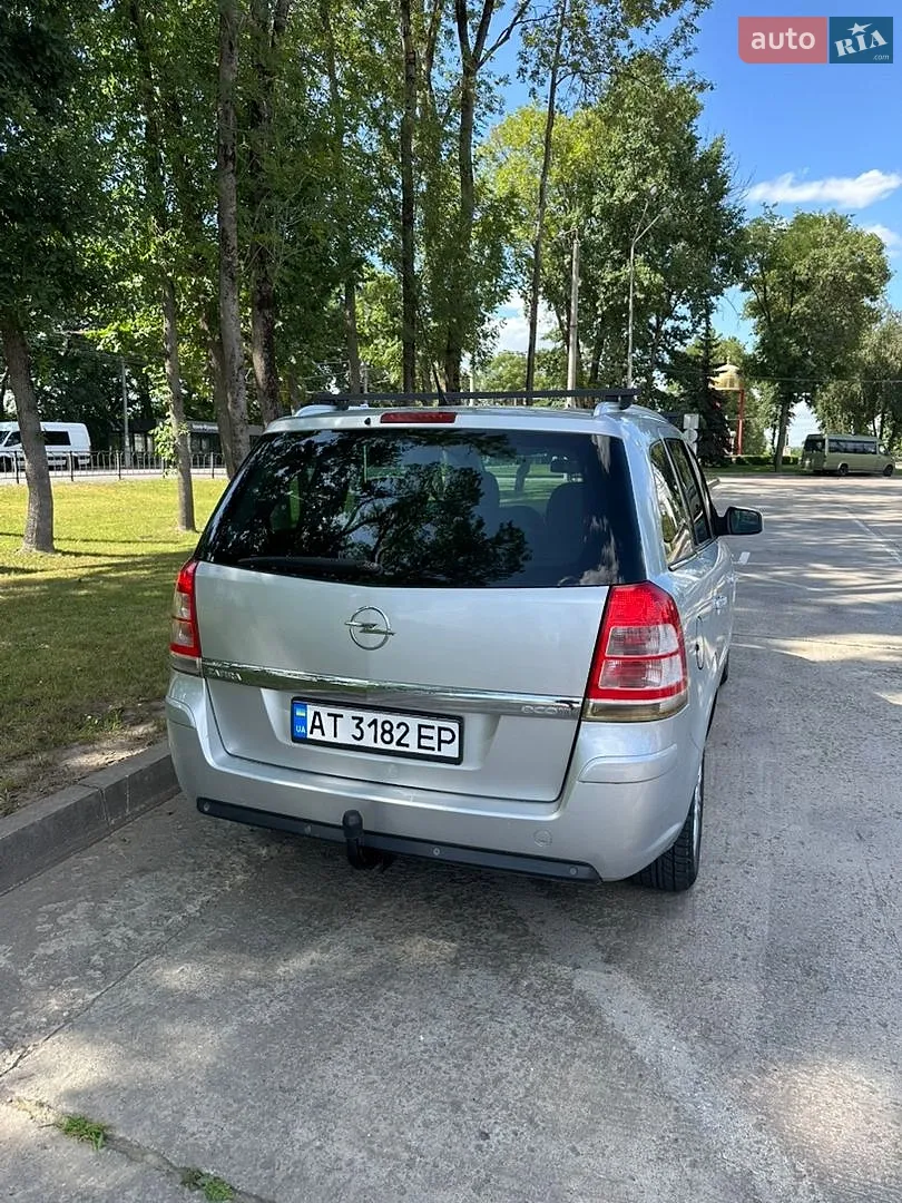 2011 Opel Zafira - мініатюра 40