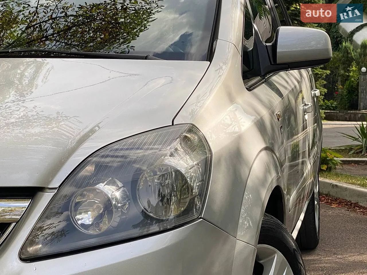 2010 Opel Zafira - мініатюра 27