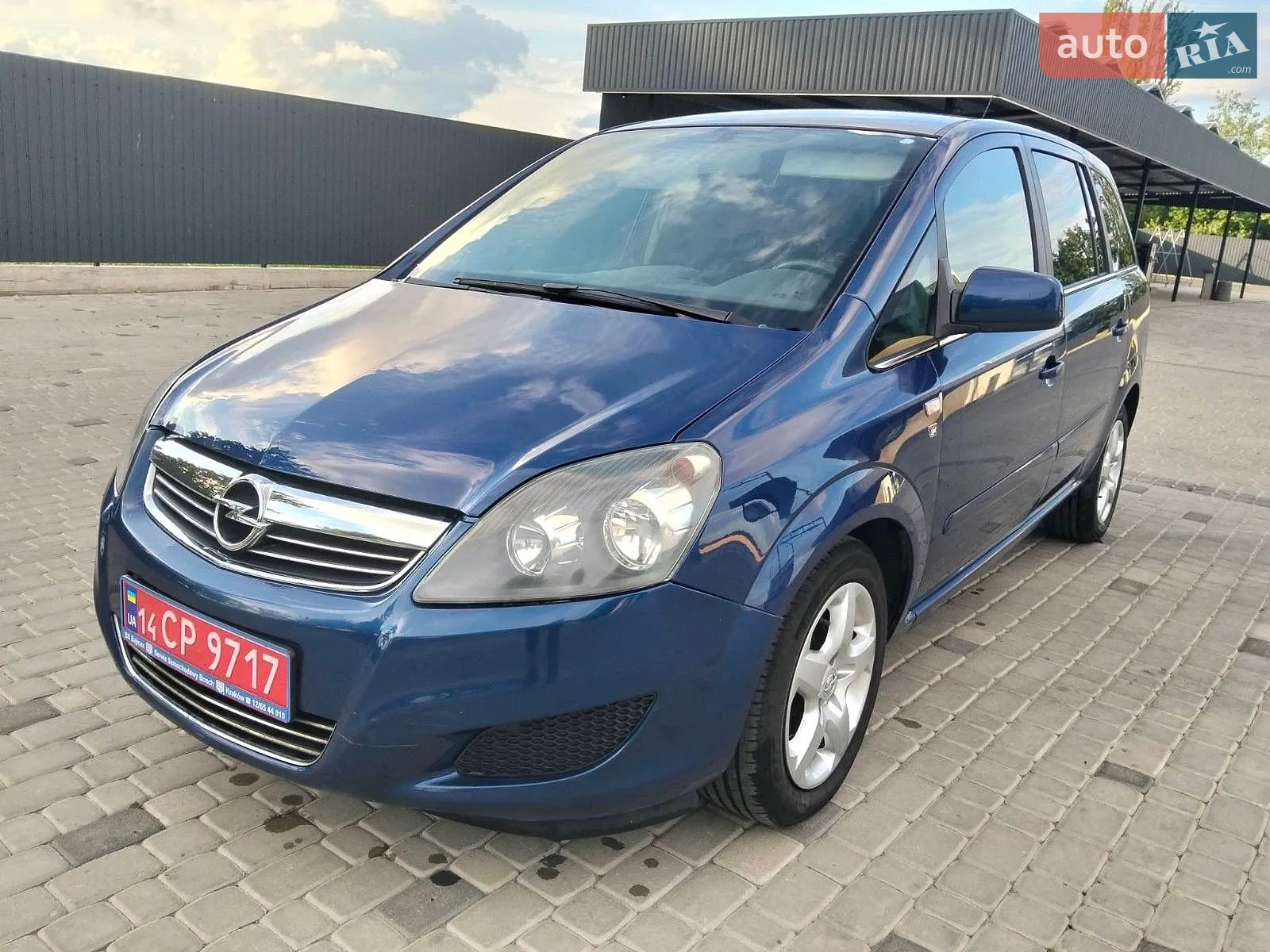 2010 Opel Zafira - фото 1