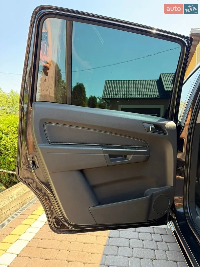 2010 Opel Zafira - мініатюра 23