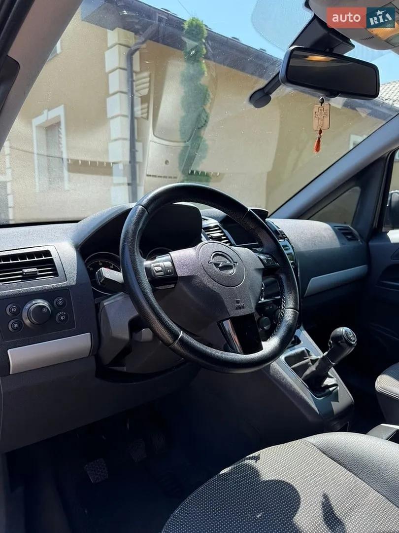 2010 Opel Zafira - мініатюра 34