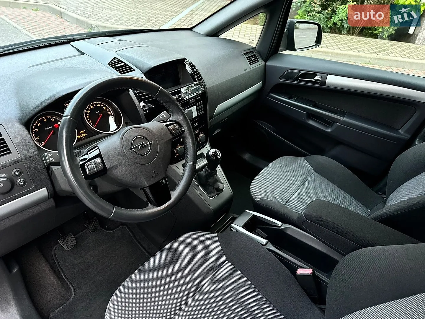 2010 Opel Zafira - мініатюра 46