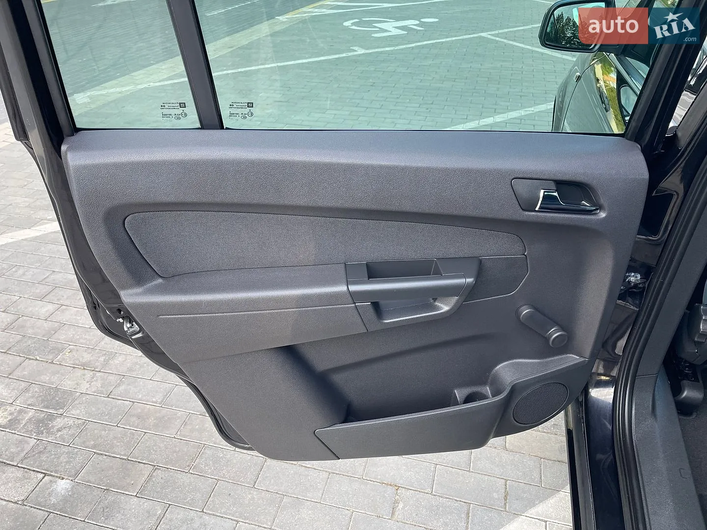 2011 Opel Zafira - мініатюра 25
