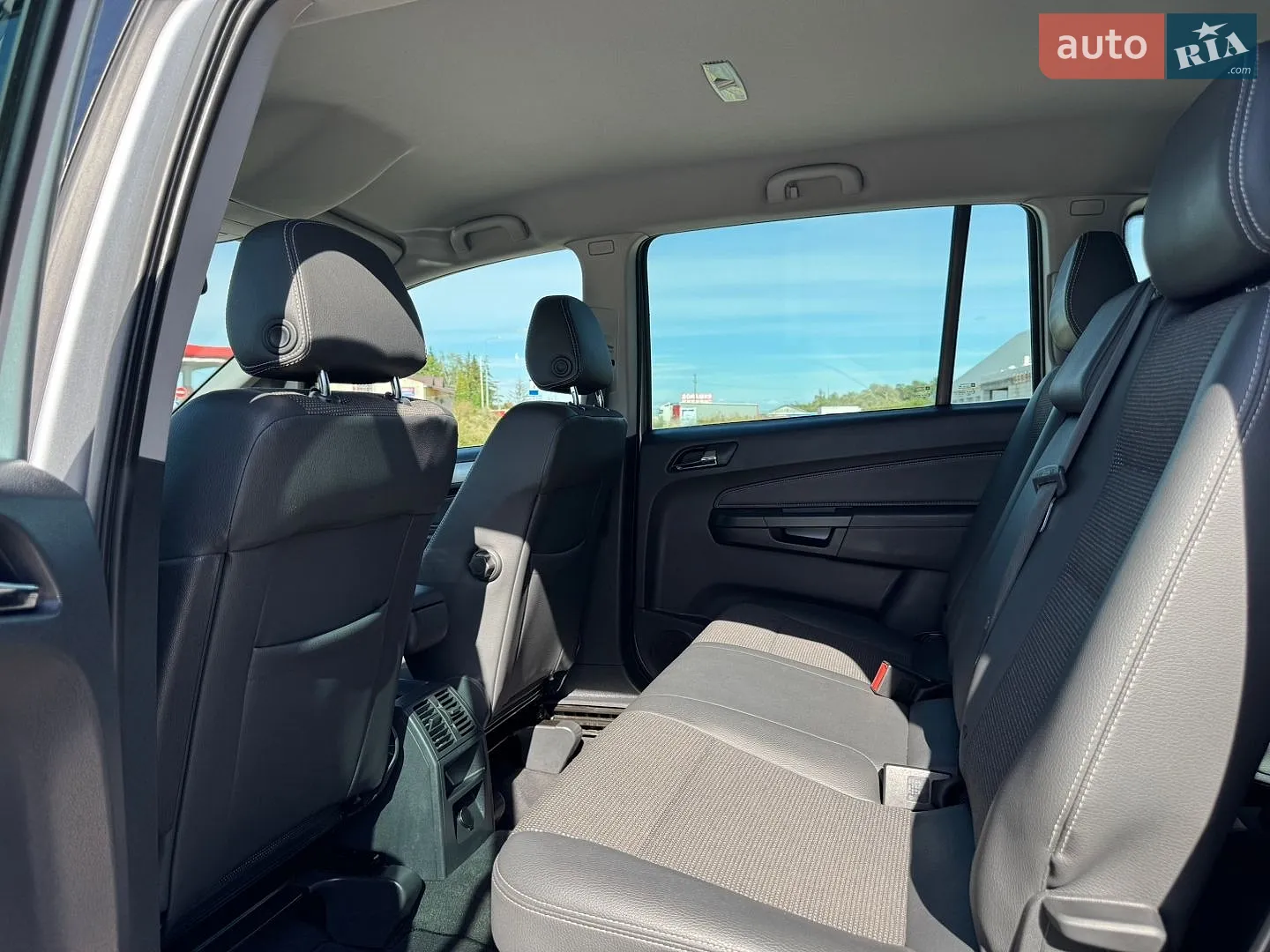 2011 Opel Zafira - мініатюра 54