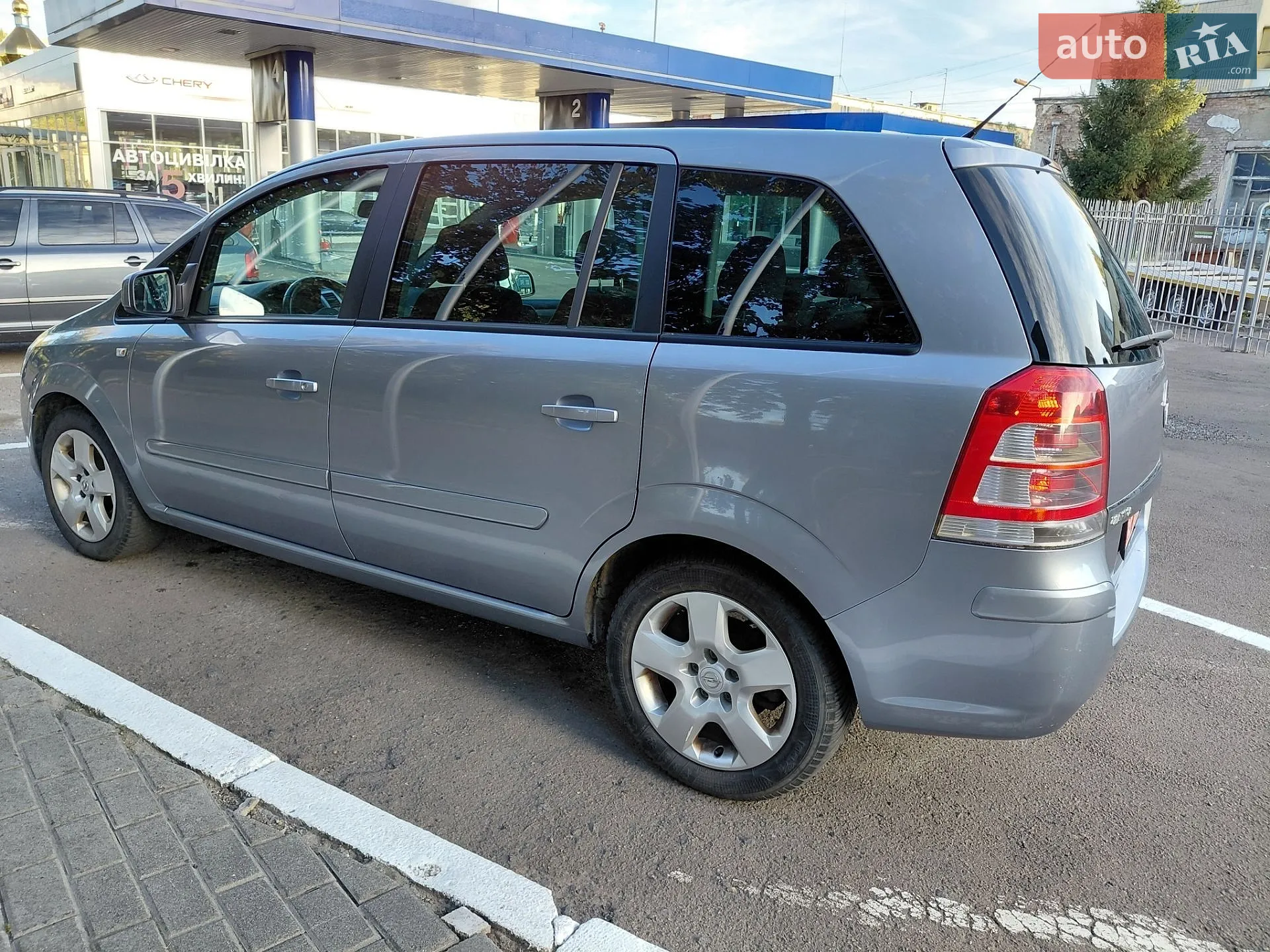 2010 Opel Zafira - мініатюра 6