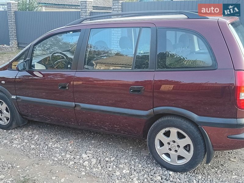 Минивэн Opel Zafira 2000 в Жмеринке