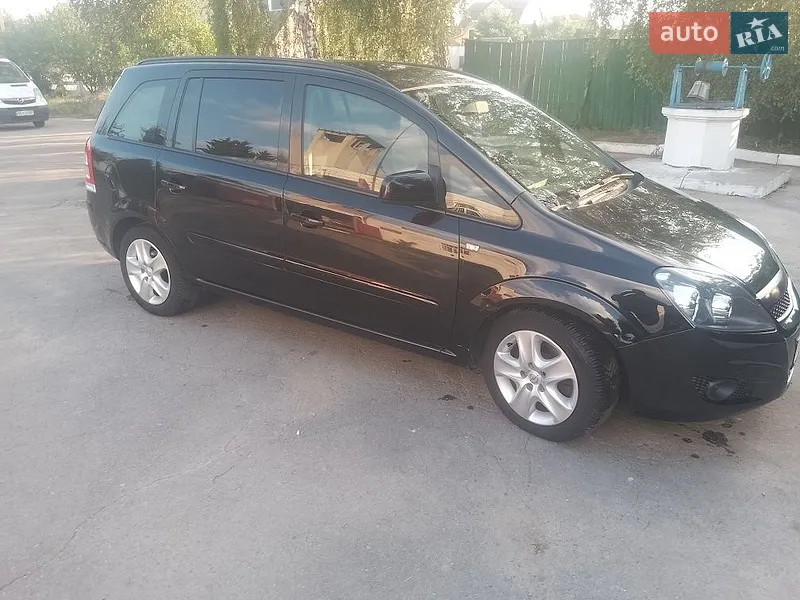 Opel Zafira 2013