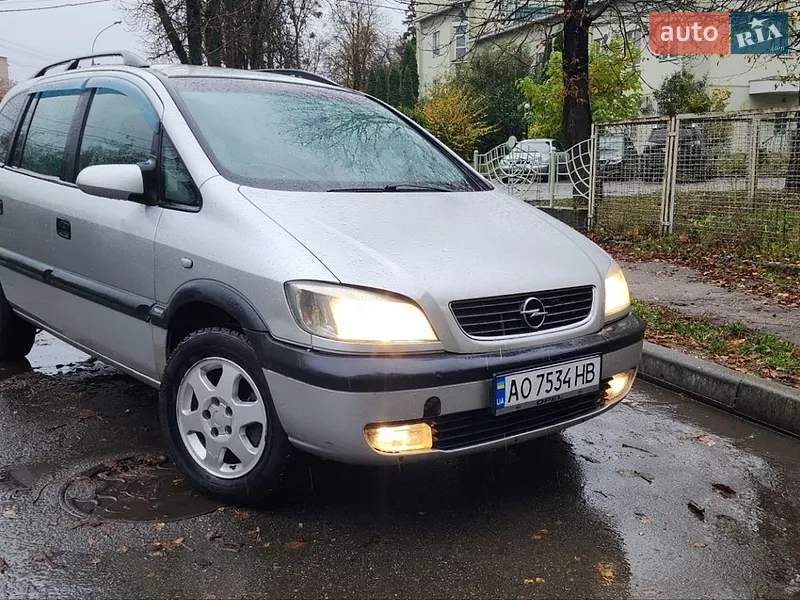 Opel Zafira 2000