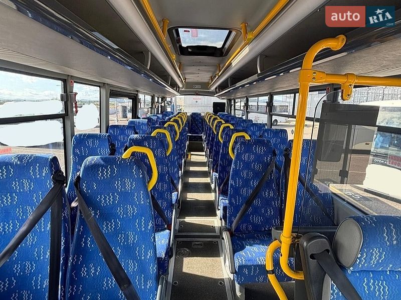Пригородный автобус Otokar Navigo 2013 в Львове