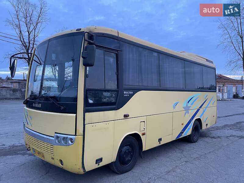 Приміський автобус Otokar Sultan 2004 в Полтаві