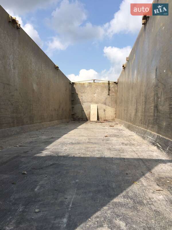 Самосвал полуприцеп Ova 360K110 2006 в Черновцах