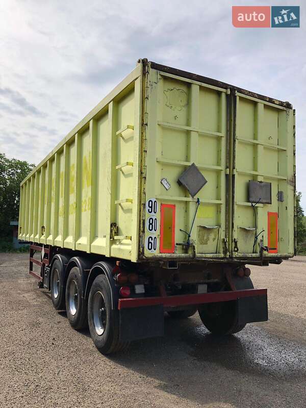 Самосвал полуприцеп Ova 360K110 2006 в Черновцах