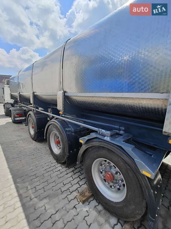 Цистерна полуприцеп Ova 380B-3A 2008 в Львове