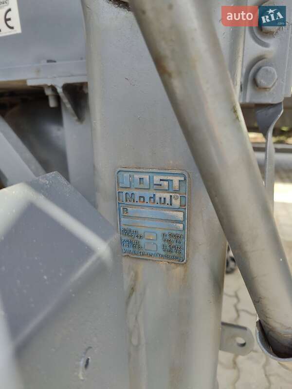 Цистерна полуприцеп Ova 380B-3A 2008 в Львове