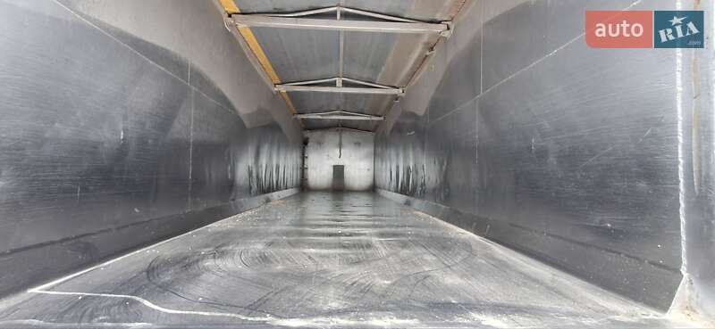 Зерновоз - напівпричіп Ova 380К911 2001 в Дубні