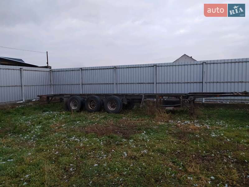 Шасси полуприцеп Pacton 3139 1990 в Луцке