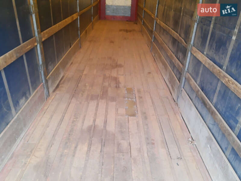 Тентованный борт (штора) - полуприцеп Pacton T3001 2003 в Броварах