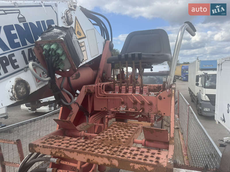 Бортовой полуприцеп Pacton TTD 454 2002 в Хмельницком