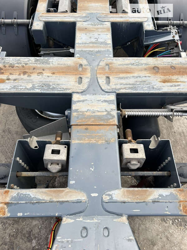 Контейнеровоз напівпричіп Pacton TXC 2016 в Вараші фото 25 Контейнеровоз напівпричіп Pacton TXC 2016 в Вараші