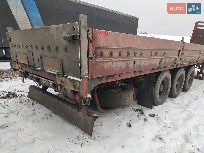 Бортовий напівпричіп Pacton TXL 1998 в Харкові