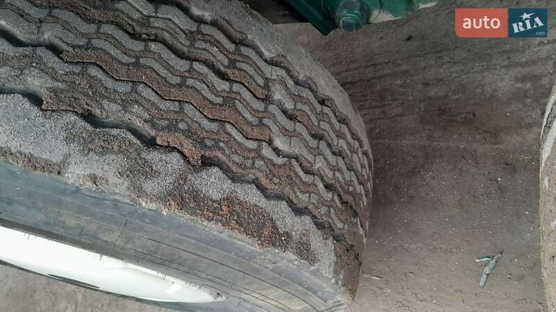Зерновоз - полуприцеп Panav NV 35 2000 в Белой Церкви