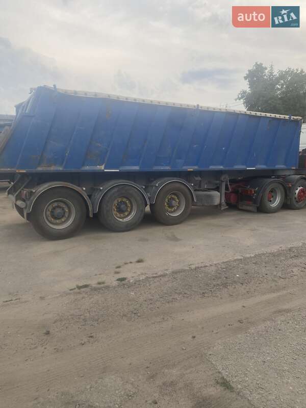 Зерновоз - полуприцеп Panav NV 35 2004 в Житомире