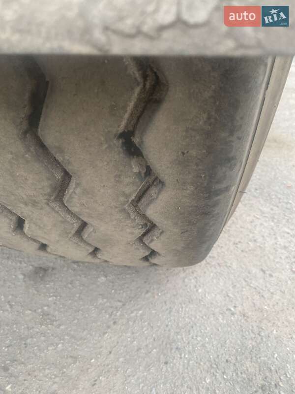 Зерновоз - полуприцеп Panav NV 35 2004 в Житомире