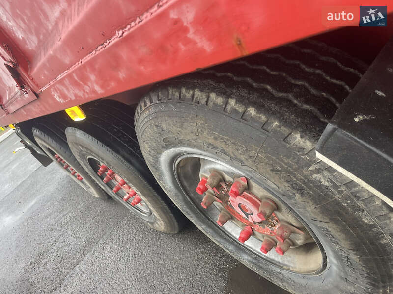 Зерновоз - напівпричіп Panav NV 35 2008 в Голованівську