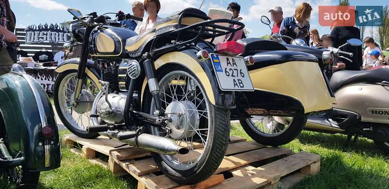 Мотоцикл с коляской Pannonia T5 1973 в Киеве