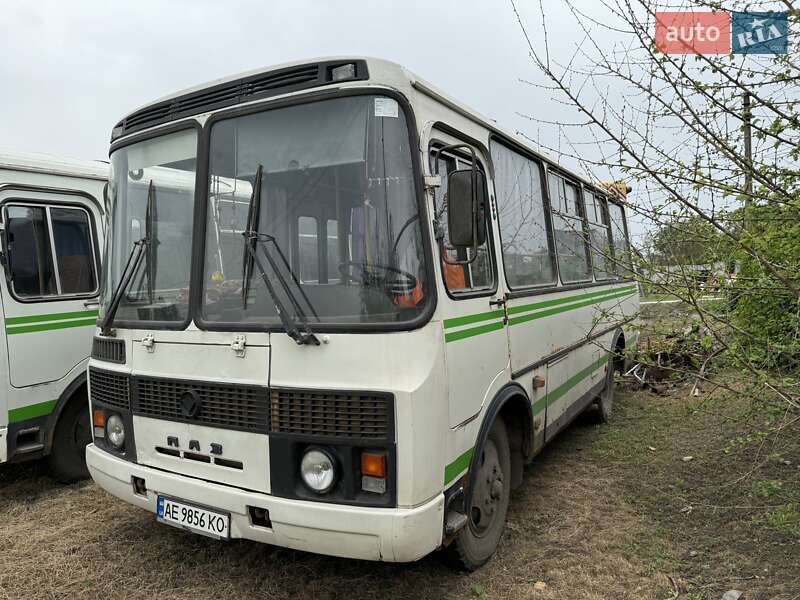 Пригородный автобус ПАЗ 32051 2006 в Кривом Роге