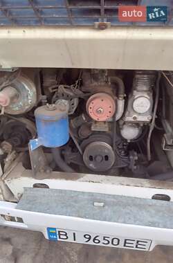 Пригородный автобус ПАЗ 32053 2004 в 