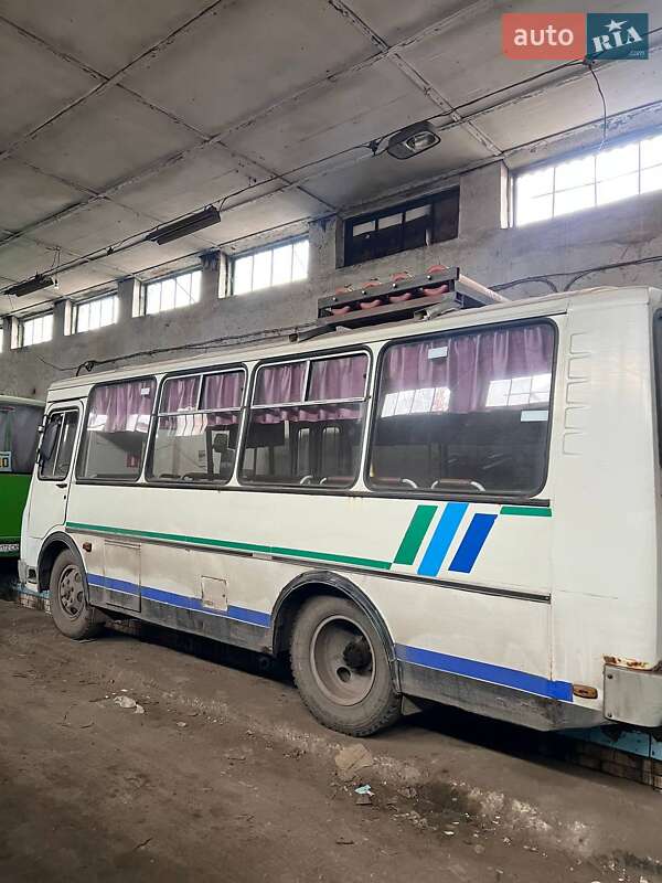 Городской автобус ПАЗ 32053 2007 в Староконстантинове