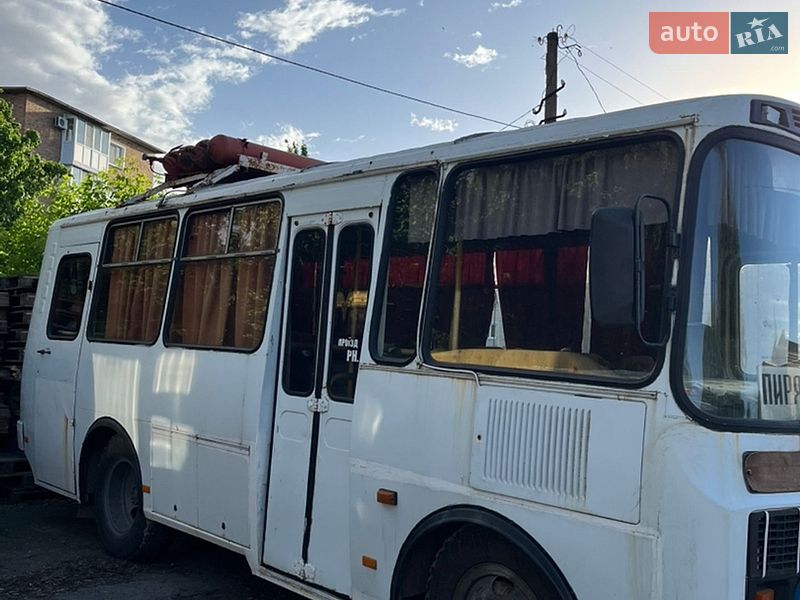 Міський автобус ПАЗ 32053 2004 в Пирятині