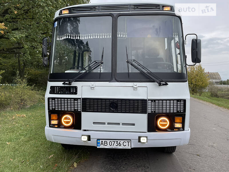Пригородный автобус ПАЗ 32054 2009 в 