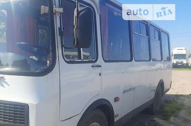 Пригородный автобус ПАЗ 32054 2005 в 