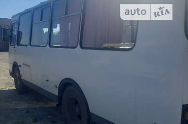 Пригородный автобус ПАЗ 32054 2005 в 