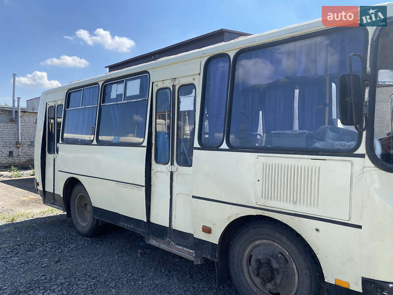 Пригородный автобус ПАЗ 32054 2006 в Луцке