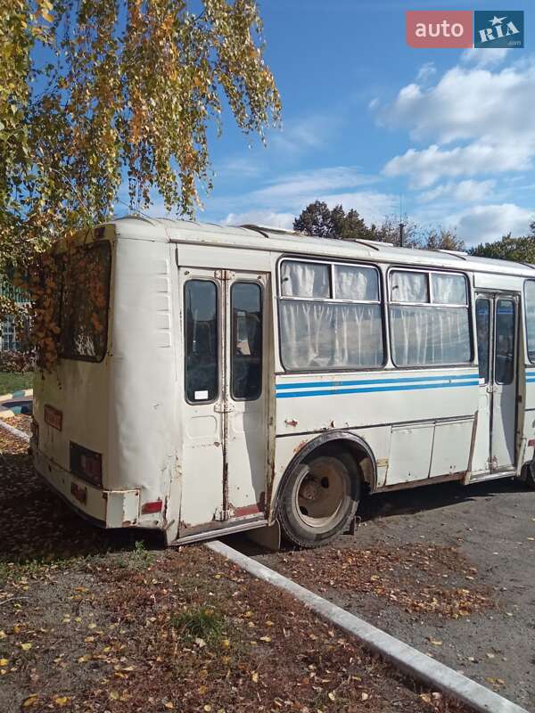 Пригородный автобус ПАЗ 32054 2006 в Баре