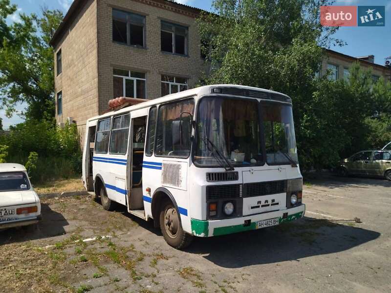 Пригородный автобус ПАЗ 32054 2006 в Краматорске