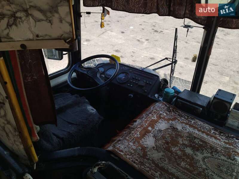 Пригородный автобус ПАЗ 32054 2006 в Краматорске